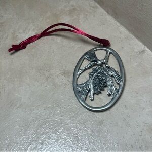 Vtg xmas 1993 seagull pine cone ornament